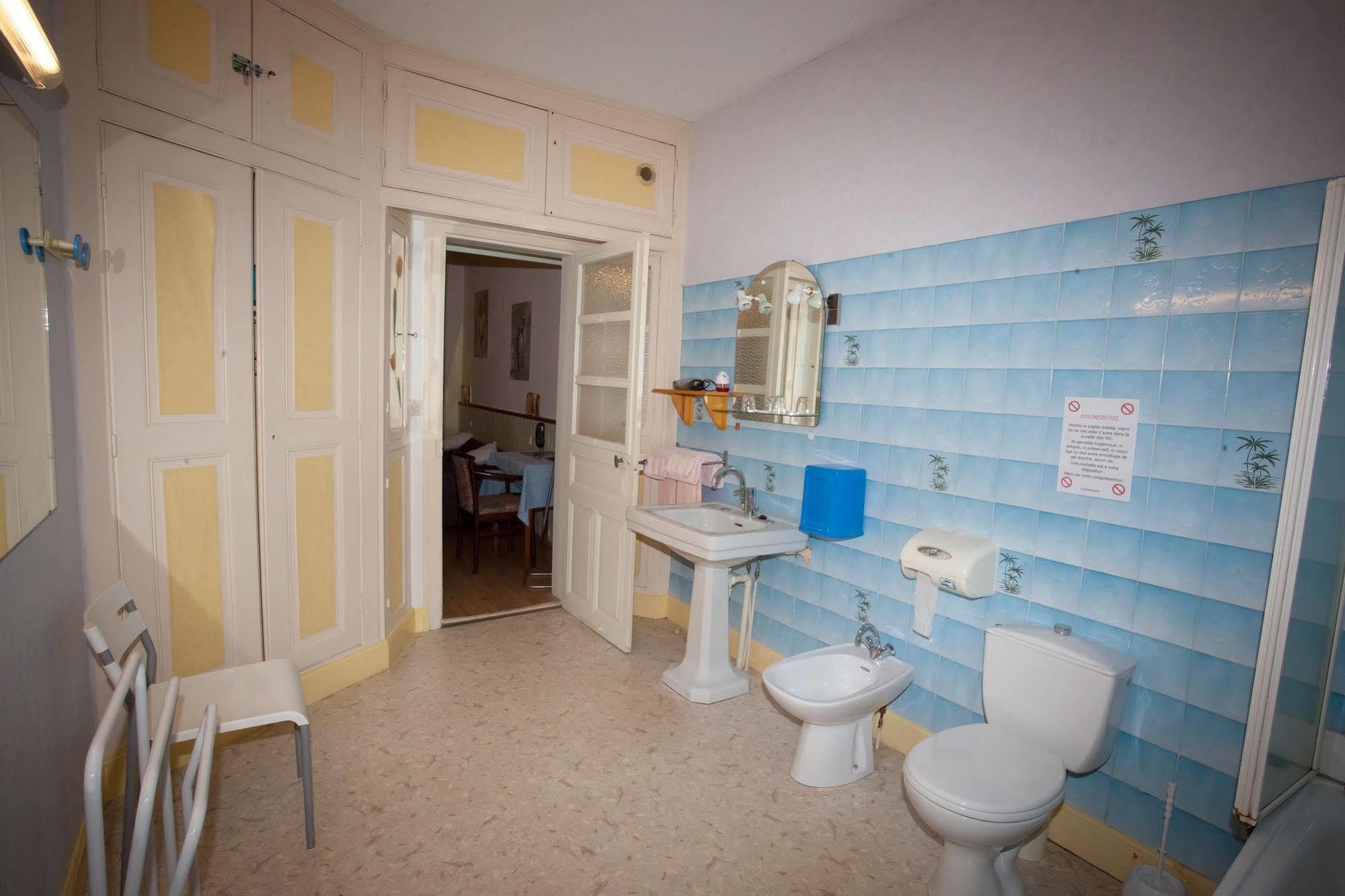 Hotel De La Cite Châlons-en-Champagne Dış mekan fotoğraf