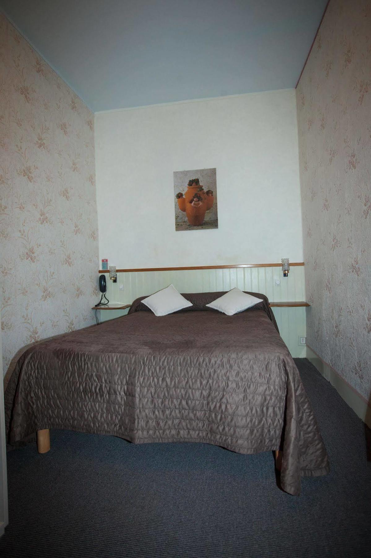 Hotel De La Cite Châlons-en-Champagne Dış mekan fotoğraf